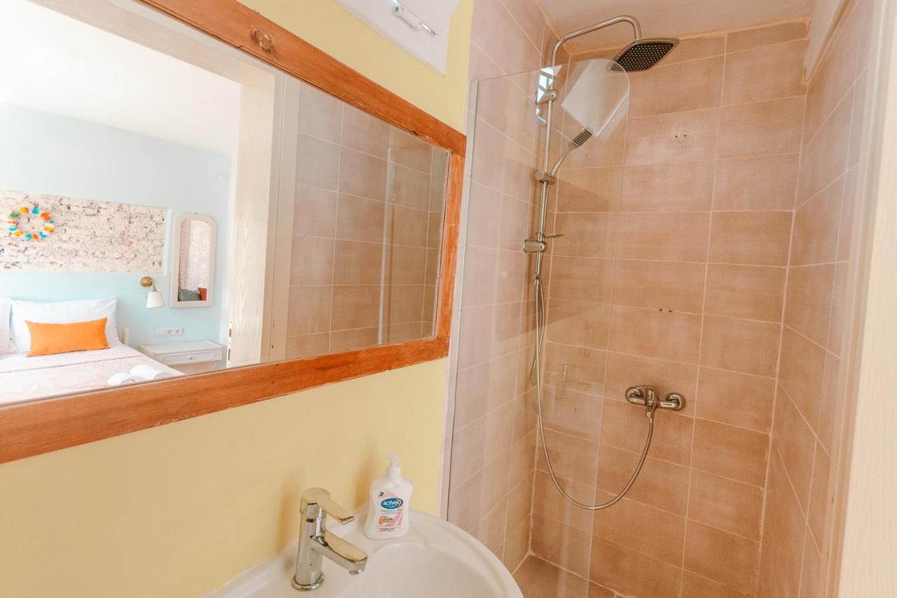 Kuytu Terrace Bed And Breakfast Каш Экстерьер фото
